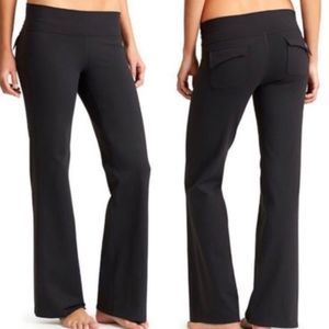 ATHLETA Fusion Yoga Pants Flare Leg Flap Pocket
